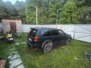 2001 Mitsubishi Pajero Sport I, серый, 370000 рублей, вид 3