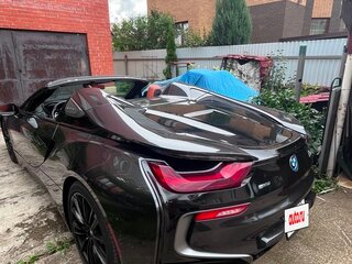 2018 BMW i8 I Рестайлинг, чёрный, 8000000 рублей, вид 4