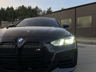 2024 BMW 4 серии M440i xDrive G22, G23, G26 Рестайлинг, чёрный, 7550000 рублей, вид 4