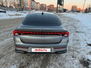 2020 Kia K5 III, серый, 3315000 рублей, вид 4
