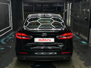 2019 Ford Fusion (North America) II Рестайлинг, чёрный, 1600000 рублей, вид 4