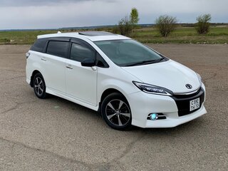 2012 Toyota Wish II Рестайлинг, белый, 1700000 рублей, вид 3
