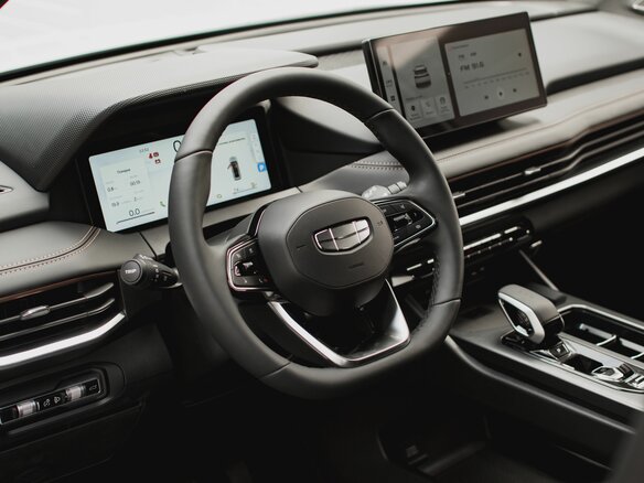 2026 Geely Okavango I Рестайлинг, белый, 3870900 рублей - вид 27