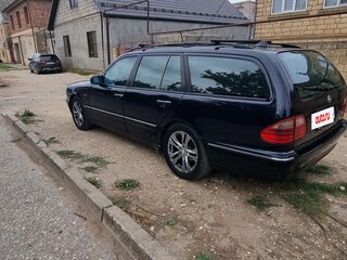 1998 Mercedes-Benz E-Класс 240 II (W210, S210), синий, 680000 рублей, вид 2