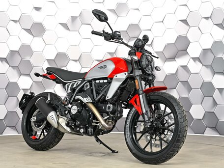2024 Ducati Scrambler 800, красный, 999000 рублей, вид 1