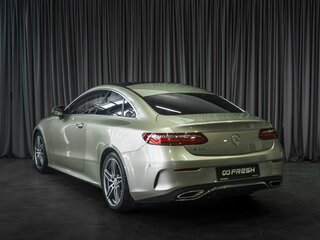 2017 Mercedes-Benz E-Класс 200 V (W213, S213, C238), серебристый, 3699000 рублей, вид 2