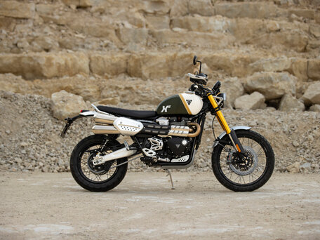 2025 Triumph Scrambler, зелёный, 2340000 рублей, вид 2