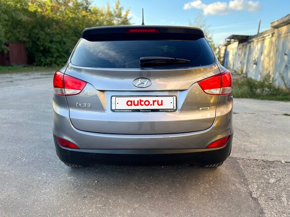 2014 Hyundai ix35 I Рестайлинг, серый - вид 4