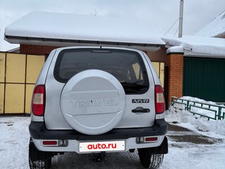2008 Chevrolet Niva I, серебристый, 390000 рублей, вид 2