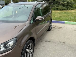 2012 Volkswagen Touran I Рестайлинг 2, коричневый, 1030000 рублей, вид 2