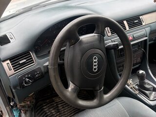 1998 Audi A6 II (C5), серебристый, 250000 рублей, вид 5