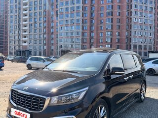 2019 Kia Carnival III, чёрный, 3330000 рублей, вид 1