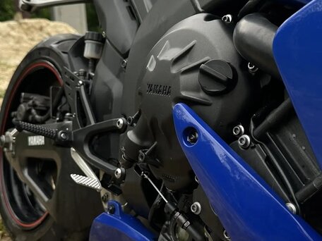 2008 Yamaha YZF-R1, синий, 540000 рублей, вид 5