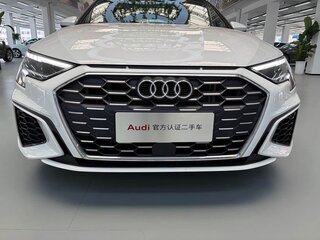 2023 Audi A3 35 TFSI Long IV (8Y), белый, 1879000 рублей, вид 3