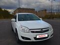 2011 Opel Astra H Рестайлинг, белый, 550000 рублей - вид 1