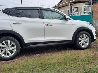 2019 Hyundai Tucson III Рестайлинг, белый, 2790000 рублей, вид 4
