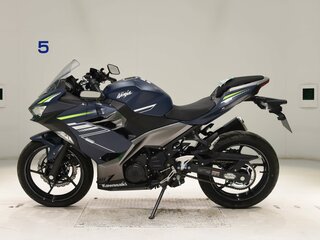 2021 Kawasaki Ninja 400, синий, 670000 рублей, вид 5
