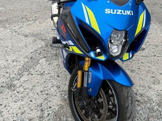 2018 Suzuki GSX-R 1000, синий, 1550000 рублей, вид 2