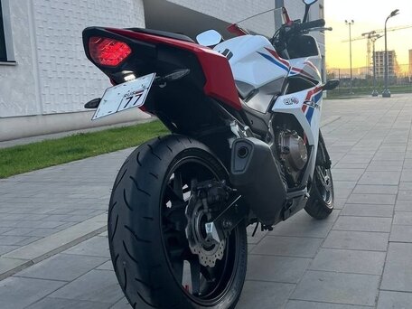 2016 Honda CBR 400R, белый, 580000 рублей, вид 3
