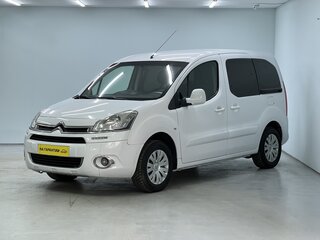 2013 Citroen Berlingo II Рестайлинг, белый, 600000 рублей, вид 1