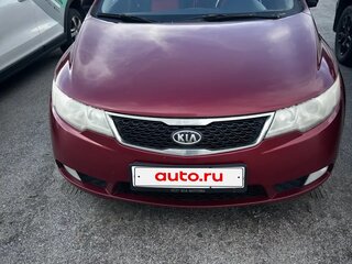 2011 Kia Cerato II, красный, 700000 рублей, вид 1