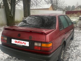 1989 Volkswagen Passat B3, пурпурный, 145000 рублей, вид 3