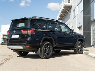 2026 Toyota Land Cruiser 300 Series, чёрный, 15400000 рублей, вид 5