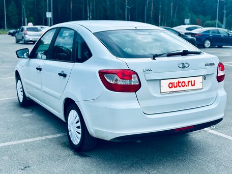 2018 Lada (ВАЗ) Granta I Рестайлинг, белый, 529000 рублей, вид 4