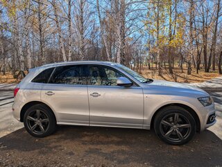 2009 Audi Q5 I (8R), серебристый, 1700000 рублей, вид 2