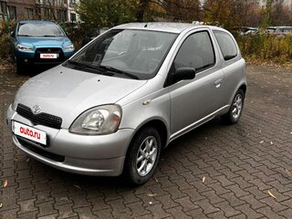 1999 Toyota Yaris I, серебристый, 300000 рублей, вид 1