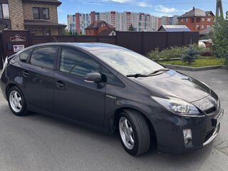 2009 Toyota Prius III (XW30), серый, 1000000 рублей, вид 2