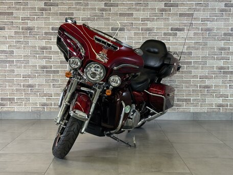 2017 Harley-Davidson Ultra Limited, красный, 1539000 рублей, вид 2