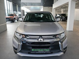 2015 Mitsubishi Outlander III Рестайлинг 2, серебристый, 1669000 рублей, вид 2