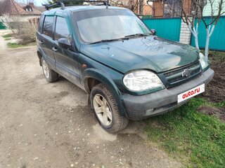 2004 Chevrolet Niva I, зелёный, 295000 рублей, вид 2