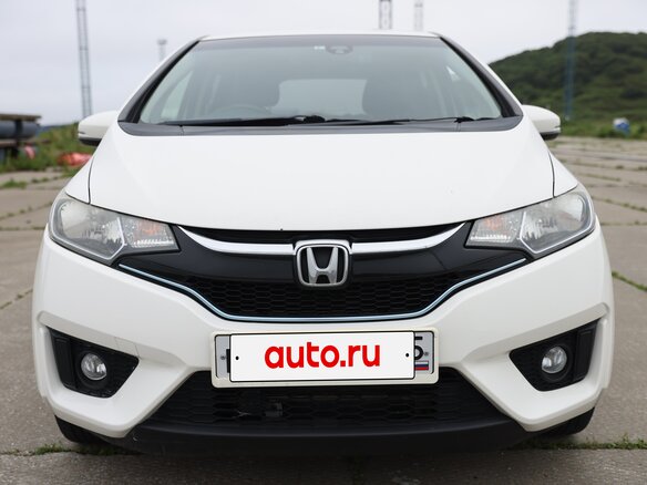 2017 Honda Fit III, белый, 850000 рублей