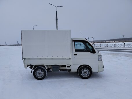 2012 Daihatsu Hijet, белый, 950000 рублей, вид 2