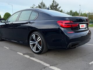 2015 BMW 7 серии 750i xDrive VI (G11/G12), чёрный, 3250000 рублей, вид 3