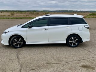 2012 Toyota Wish II Рестайлинг, белый, 1700000 рублей, вид 4