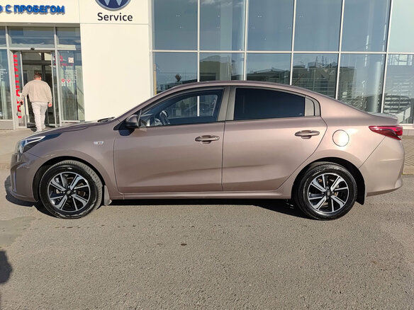 2021 Kia Rio IV Рестайлинг, коричневый - вид 7