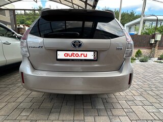 2019 Toyota Prius Alpha I (ZVW40/41) Рестайлинг, серебристый, 2000000 рублей, вид 4