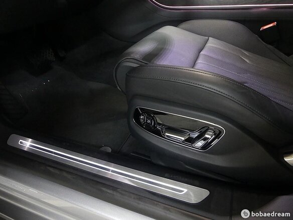 2023 Audi A8 Long 50 TDI IV (D5) Рестайлинг, серебристый, 9426196 рублей - вид 5