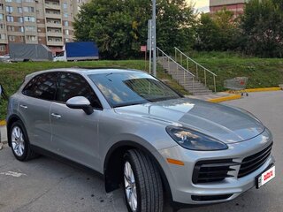 2020 Porsche Cayenne III, серый, 8300000 рублей, вид 3