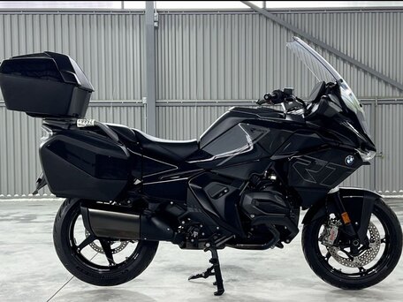 2025 BMW R 1300 RT, чёрный, 3150000 рублей, вид 5