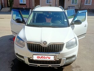 2016 Skoda Yeti I Рестайлинг, белый, 1250000 рублей, вид 2
