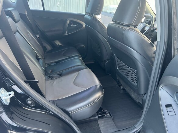 2011 Toyota RAV4 III (XA30) Рестайлинг, чёрный, 1600000 рублей - вид 18