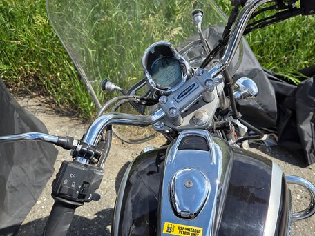 2023 Bajaj Avenger, чёрный, 190000 рублей, вид 4