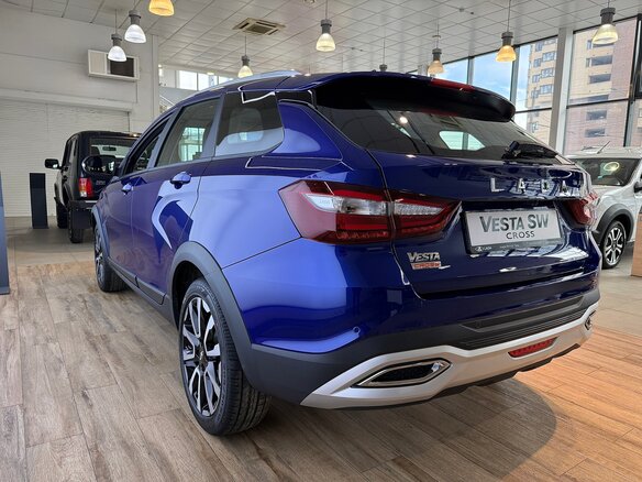 2026 Lada (ВАЗ) Vesta SW Cross I Рестайлинг (NG), синий - вид 6