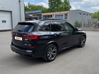2021 BMW X5 40i IV (G05/G18), чёрный, 7500000 рублей, вид 5