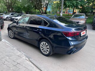 2022 Kia Cerato IV Рестайлинг, синий, 1600000 рублей, вид 5