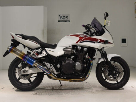 2012 Honda CB 1300, белый, 420000 рублей, вид 4